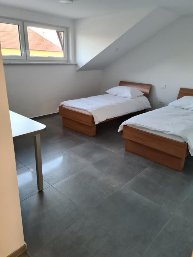 Hotel Gostisce Pri Rudiju Salovci Exteriér fotografie